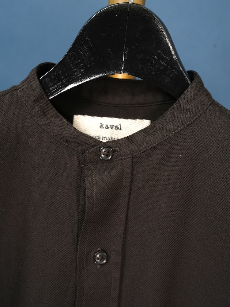 Stand collar dress shirt(Silk twill brushed lining)