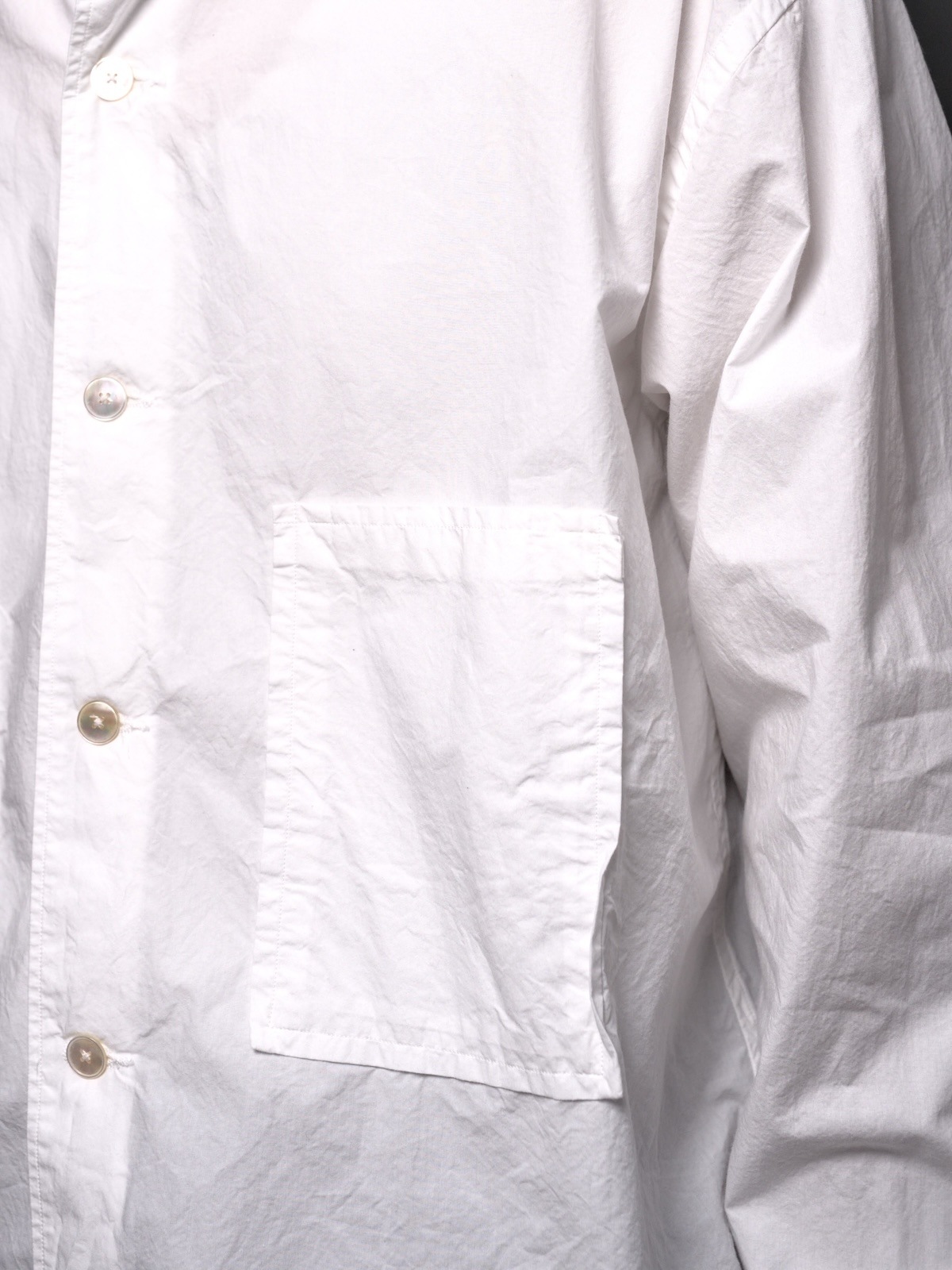 Wide long sleeve shirt