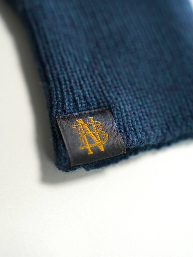 SOLID WOOL HAND WARMER