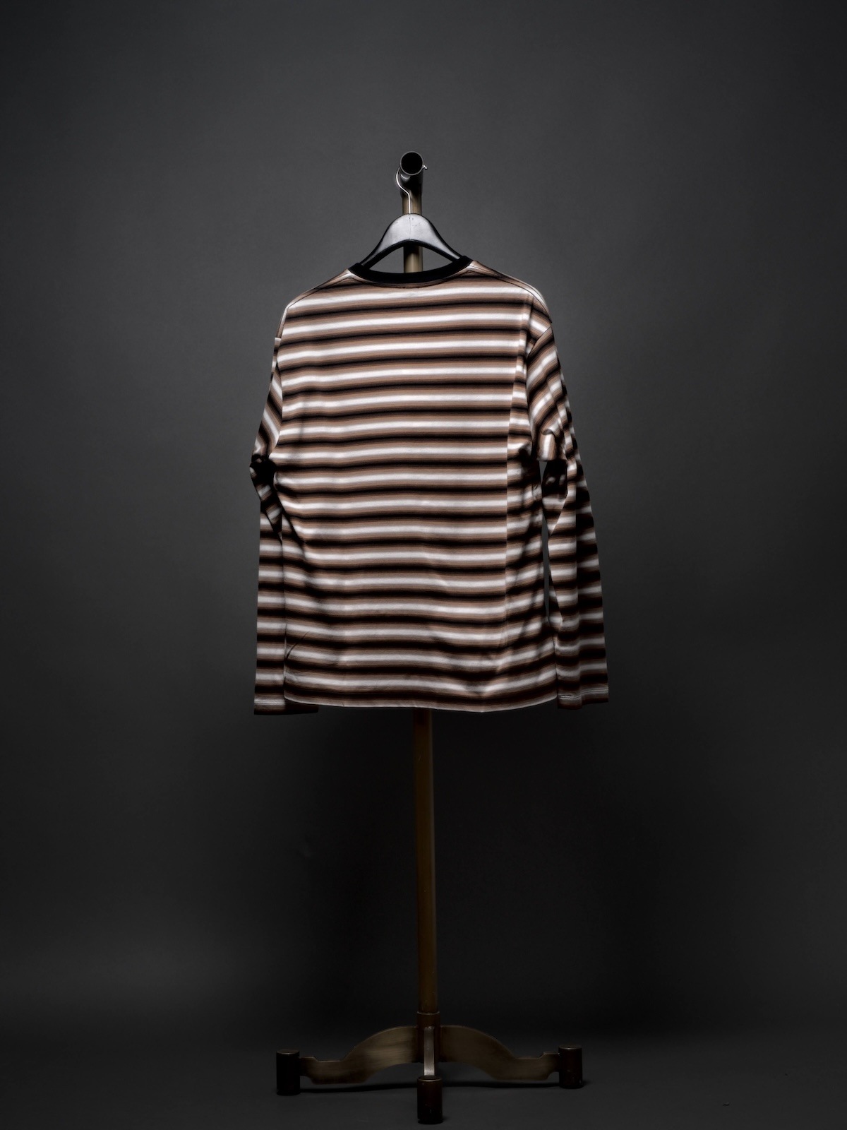 GRADATION CREW NECK LONG SLEEVE T-SHIRT