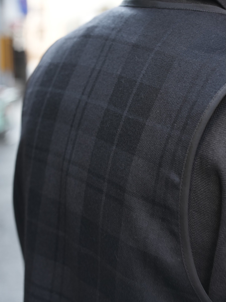 Zipper Waistcoat With Binding