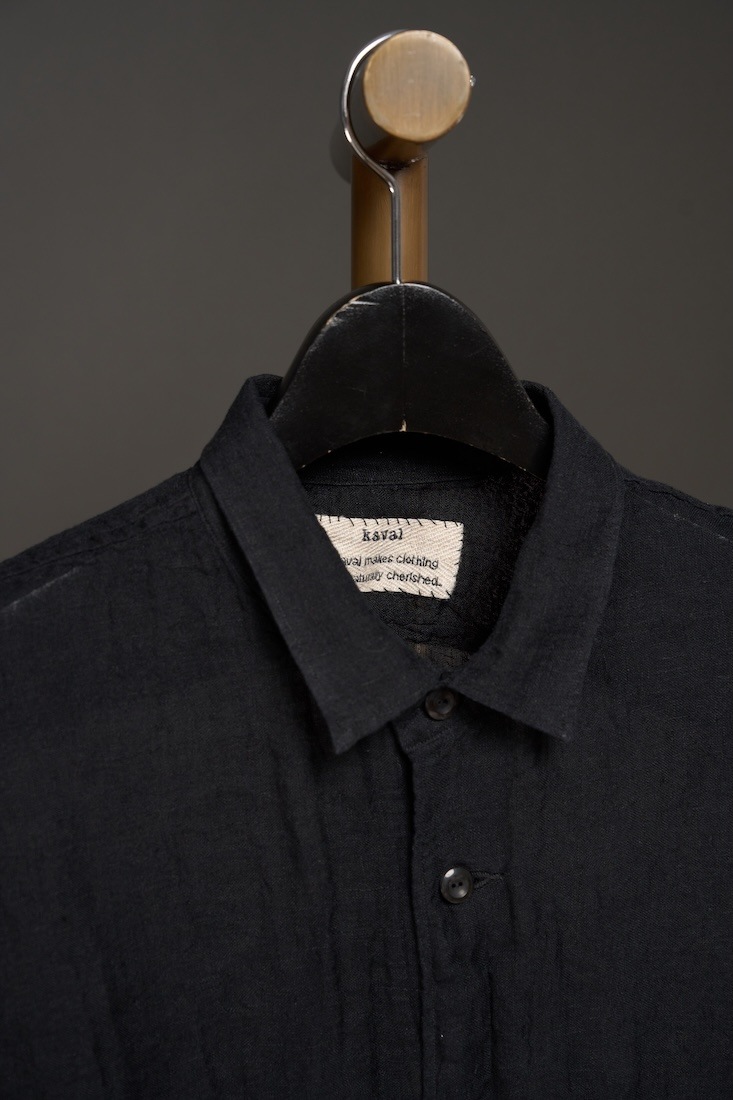 Wide long sleeve shirt box hem