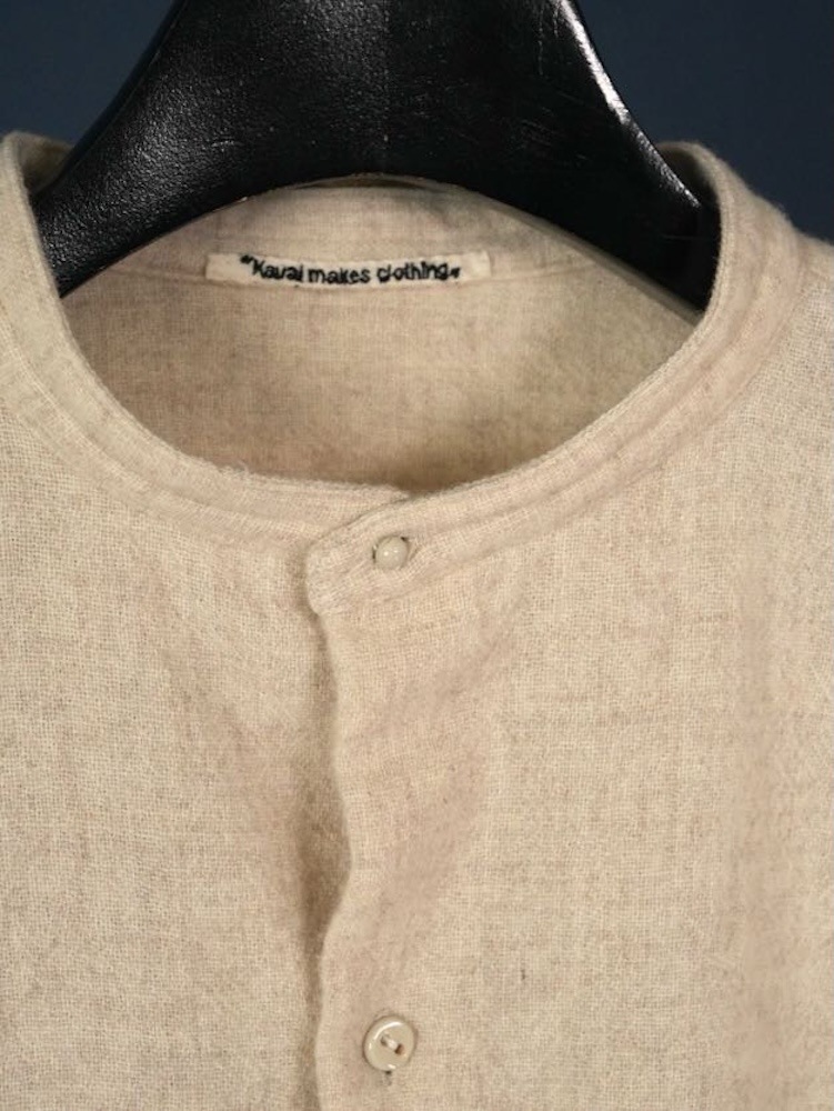 Stand collar shirt