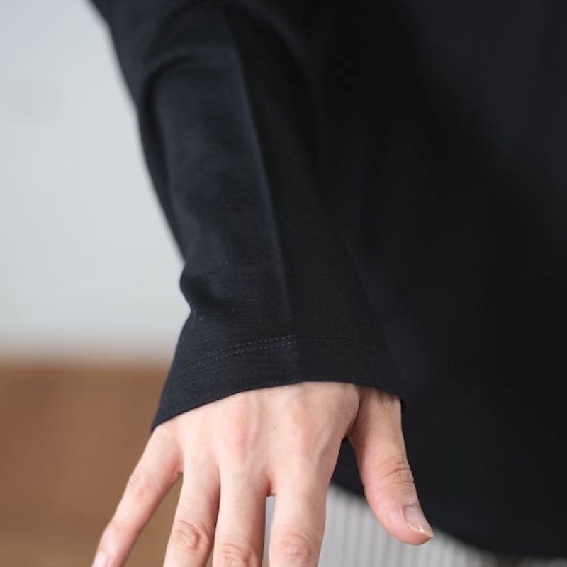 ALASHAN CASHMERE CREW NECK LONG SLEEVE T-SHIRT《GOAT》 | BRAND