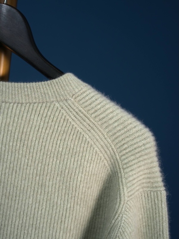 CASHMERE FOX CREW NECK