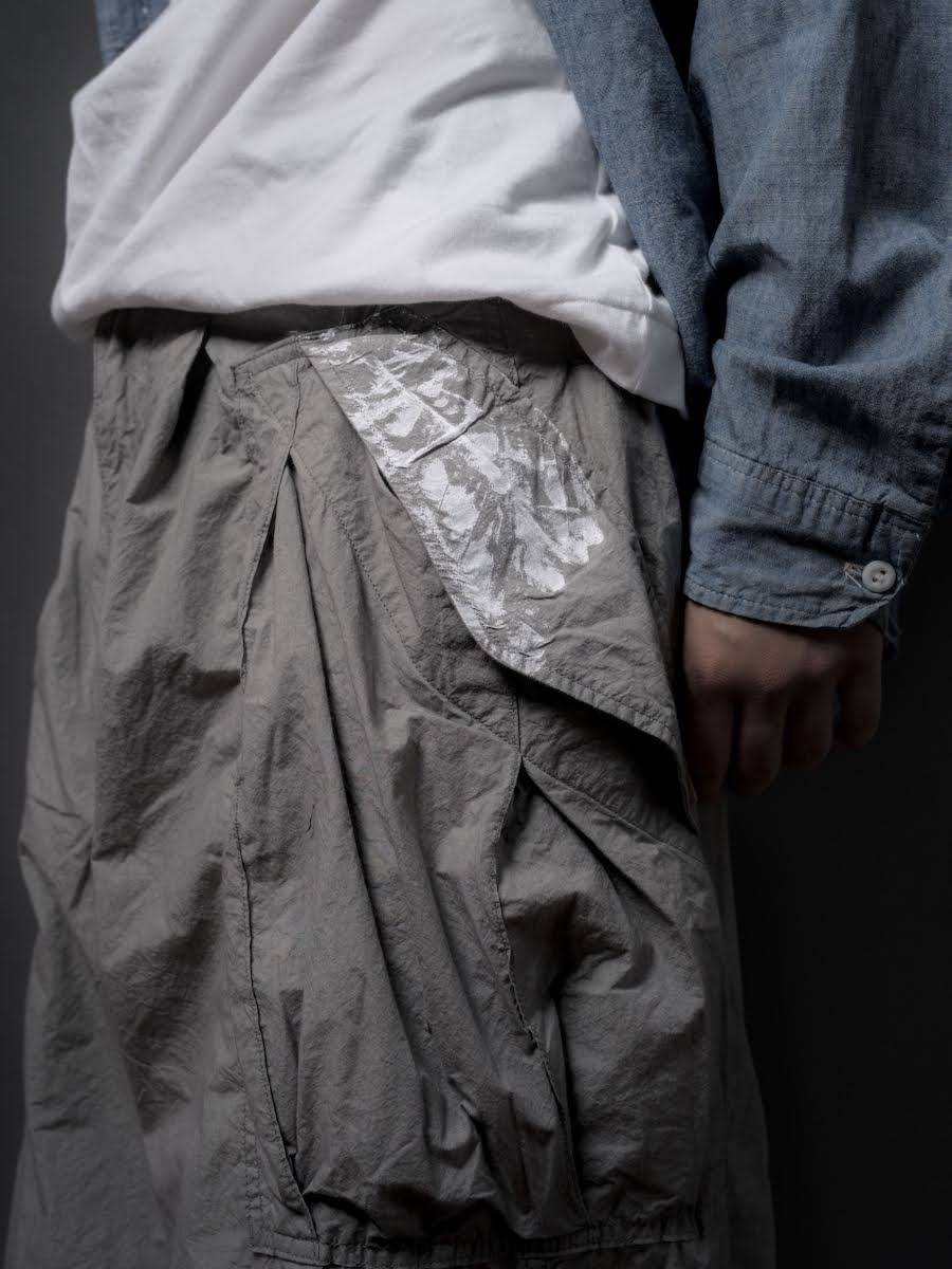 High twist cargo pants