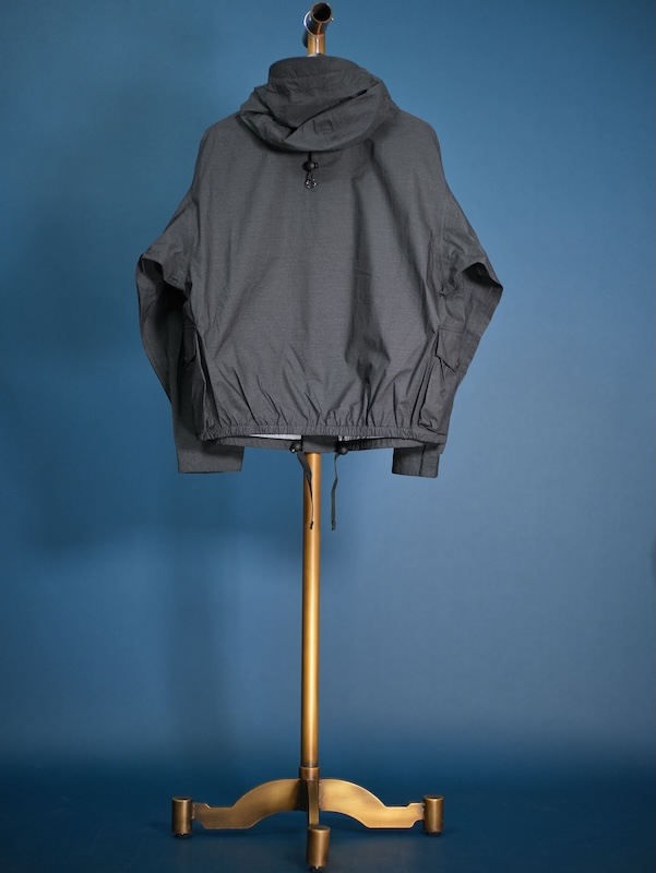 DYNEEMA HANG OUT HOOD SHELL