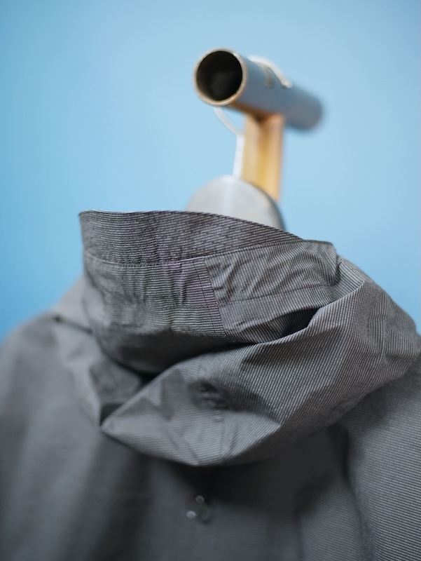 DYNEEMA HANG OUT HOOD SHELL