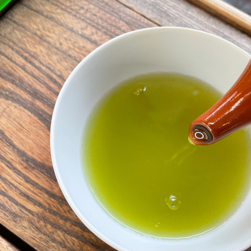 リピーター続出！八女茶たっぷりお徳用白折300g | 深蒸し茶 | 日本茶