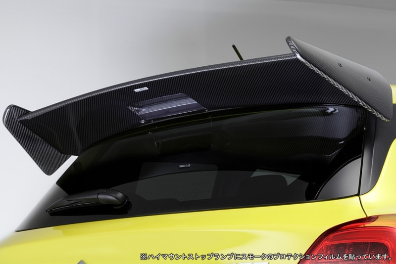 スイスポ ZC33S リアカナード？ スイフト スズキ スイフトスポーツ ZC33S リア サイド
