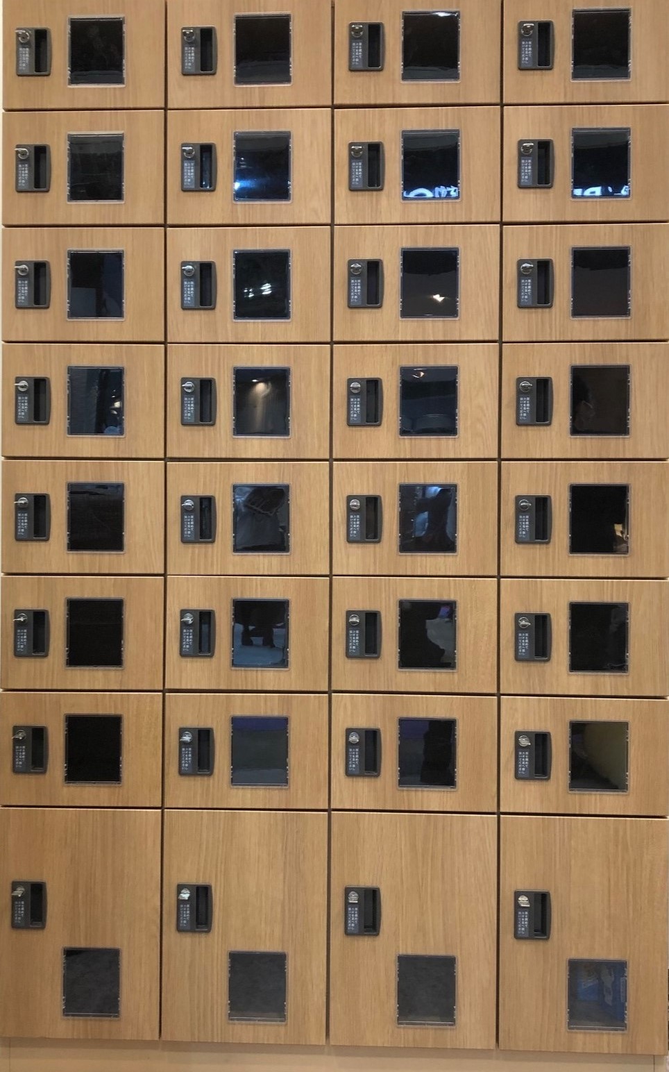 「特注品」シューズロッカー