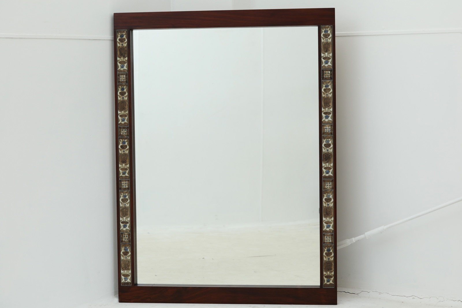 ハスレヴ＆ロイヤルコペンハーゲン テネラタイル ミラー ローズウッド