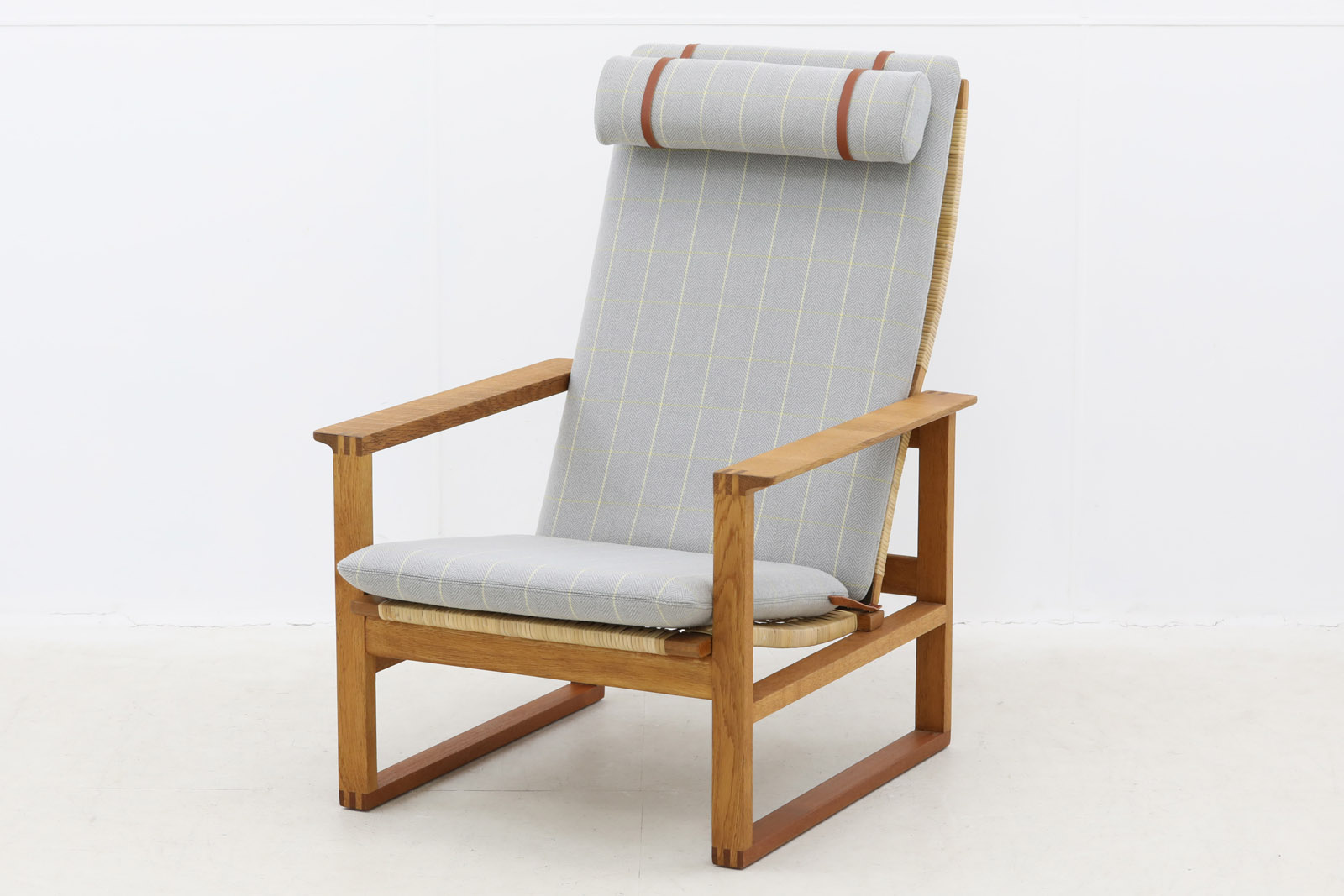 至福の座り心地！60年代北欧家具デンマーク製ハイバックソファ検ルイス