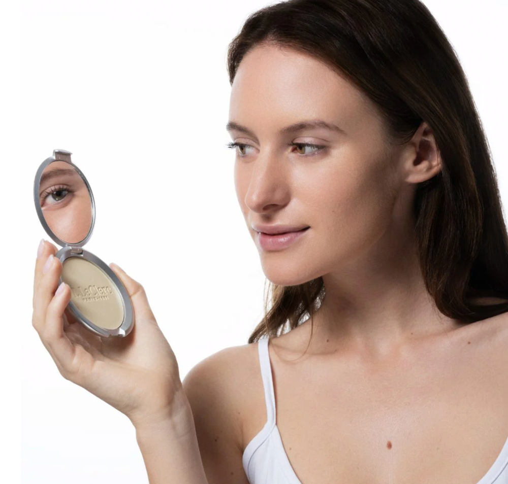 エイジングケア* コンパクトパウダー カネル