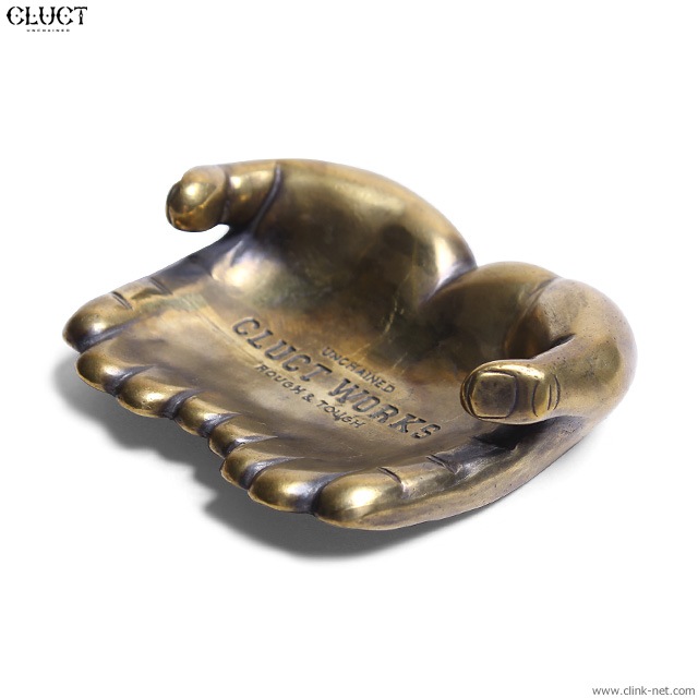 CLUCT �� VIN'S PALMS UP #04025