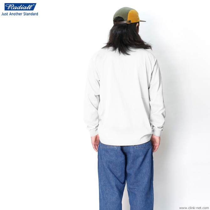 RADIALL FLAGS - CREW NECK POCKET T-SHIRT L/S (SNOW WHITE)
