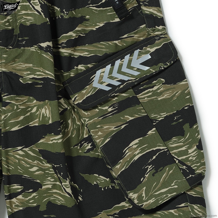 EVILACT TACTICAL SHORTS (TIGER CAMO) [EA26-ACT1-P06]