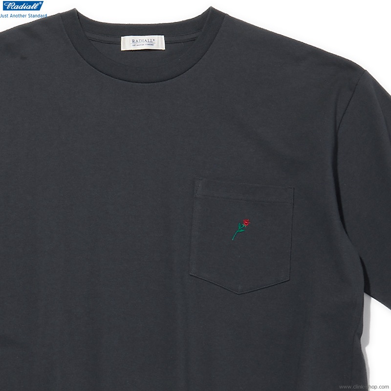 RADIALL ROSE - CREW NECK POCKET T-SHIRT S/S (INK BLACK)