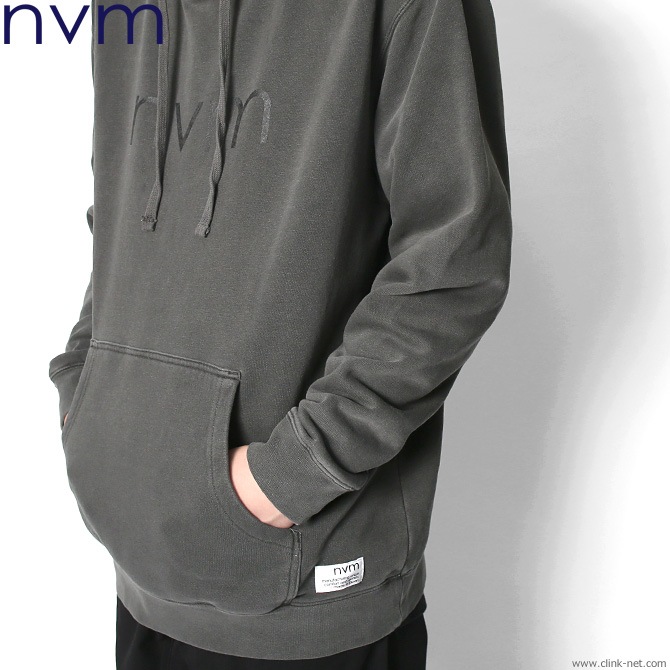 NVM LOGO PARKA (CHARCOAL) [NVM18A-SW01]