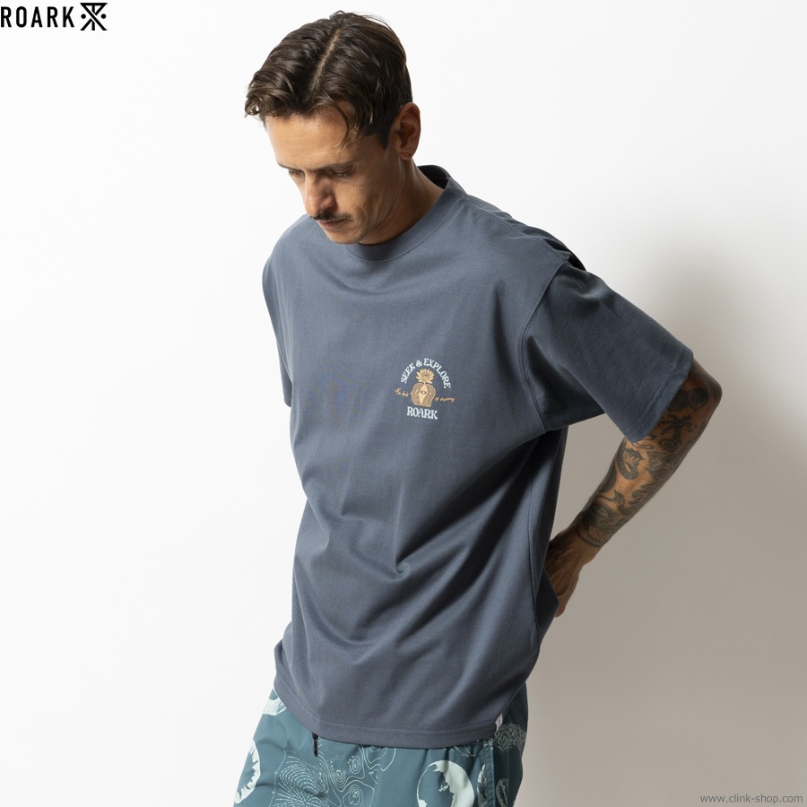 ROARK "BEATS OF DISCOVERY" FINE TECH DRY TEE