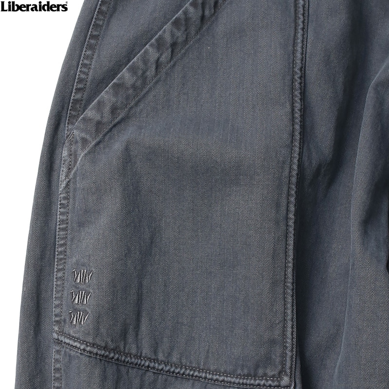 CLINK｜LIBERAIDERS GARMENTDYED HERRINGBONE PANTS (CHARCOAL) #71704