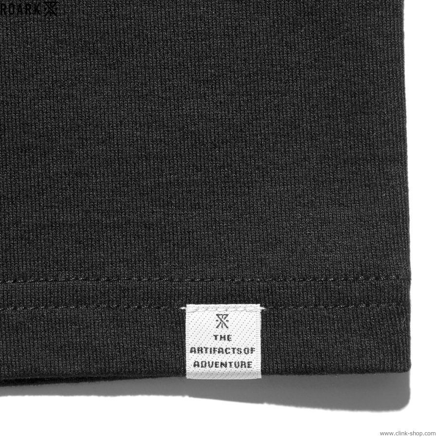 ROARK "MEDIEVAL LOGO" FINE TECH DRY TEE (BLACK)