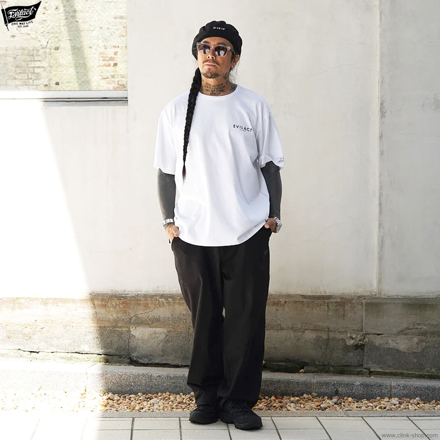 EVILACT FLAG SS (WHITE) [EA-WFRSS-T08]