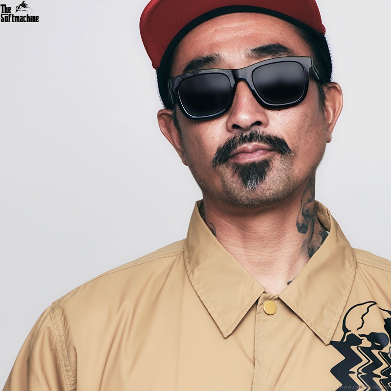 SOFTMACHINE DTH GLASS (BLACK)