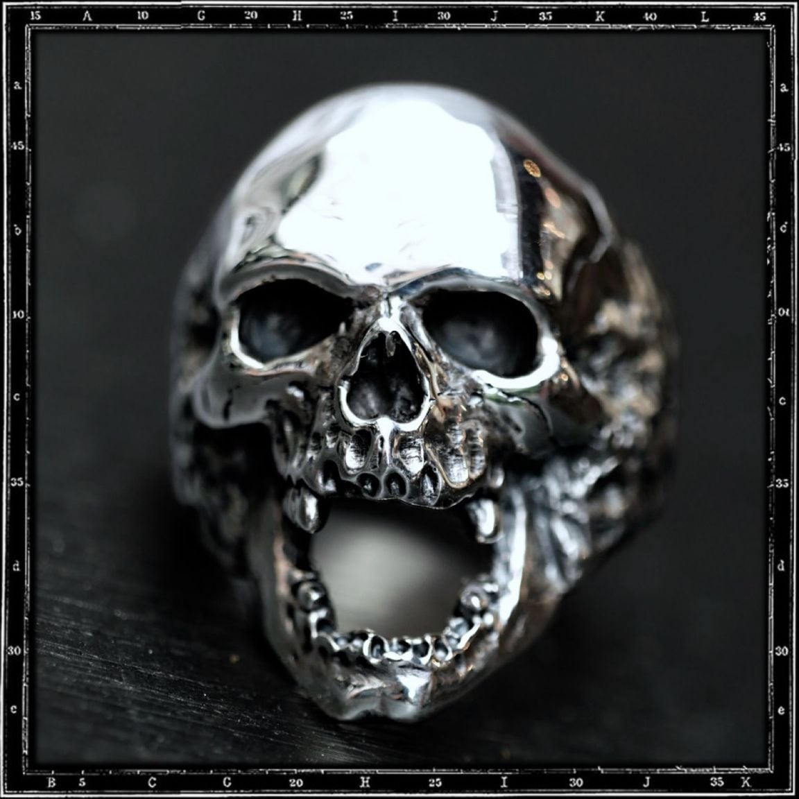 クレイジーピッグ Plague/スカルデザイン シルバー￼リング PLAGUE SKULL RING | クレイジーピッグ公式オンラインストア リング