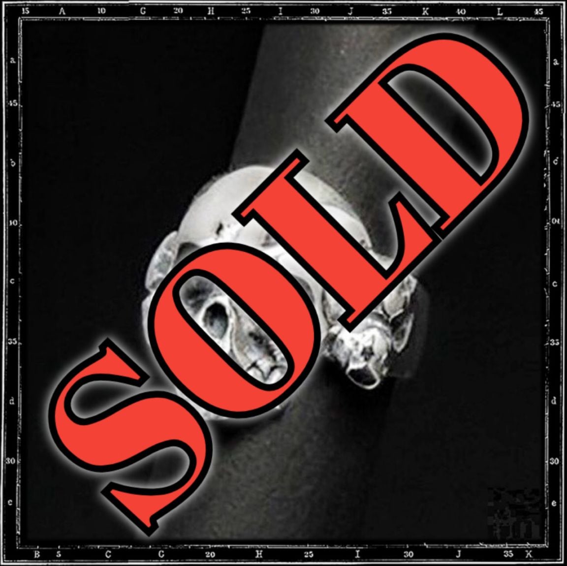 CRAZY PIGLET SKULL & CROSSBONES RING