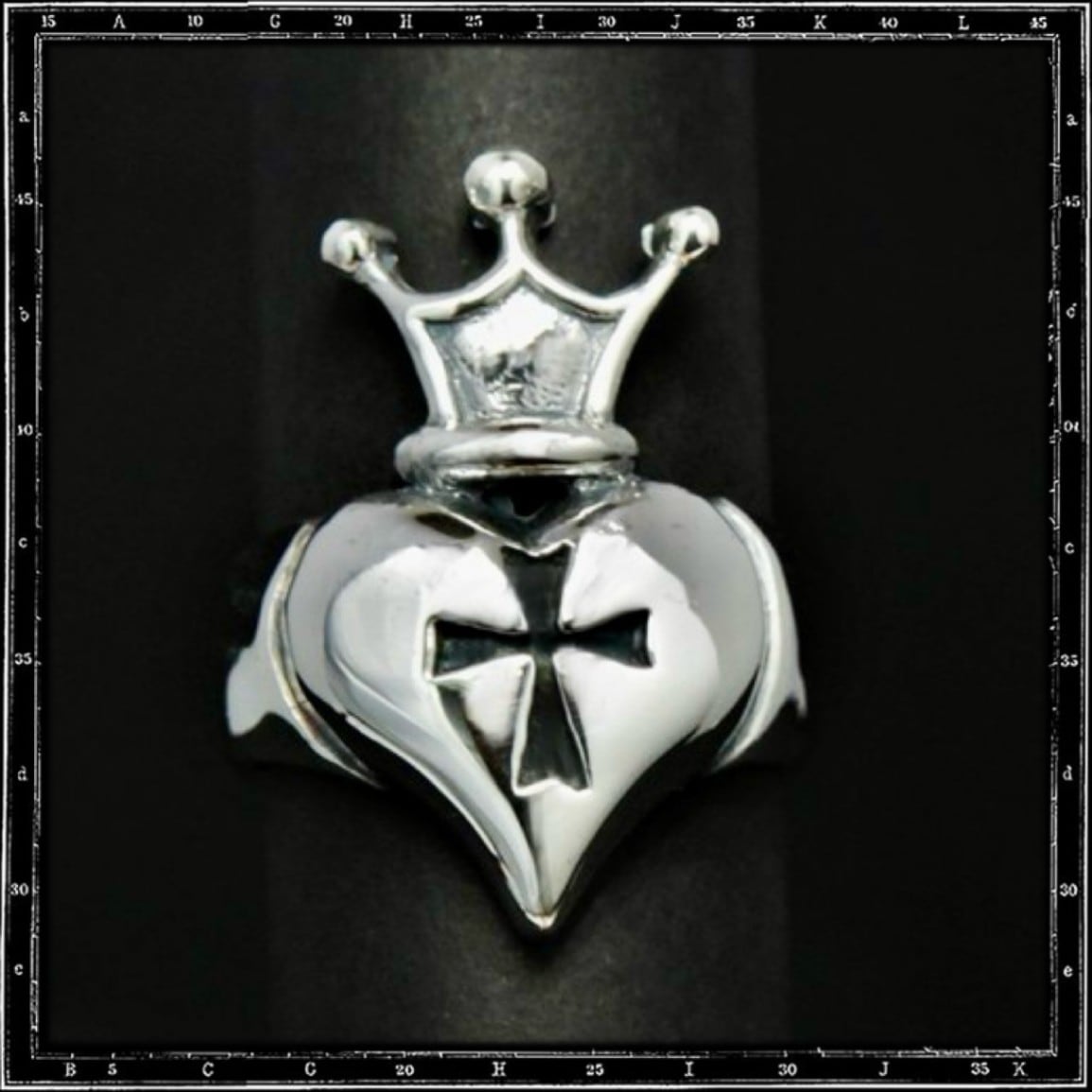 HEART & CROWN RING - LARGE