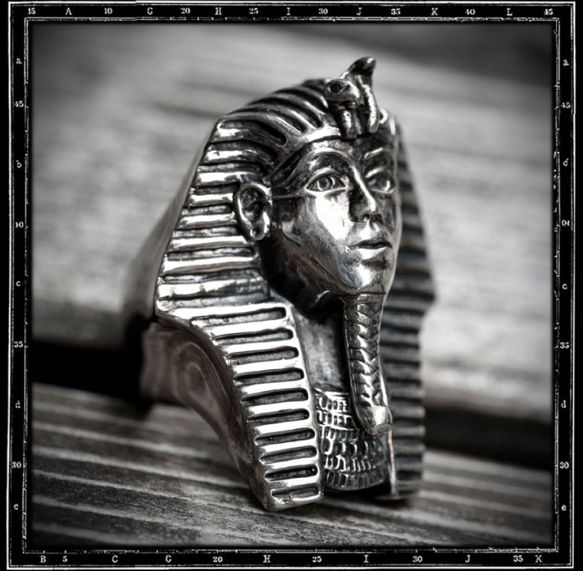 PHARAOH'S HEAD RING