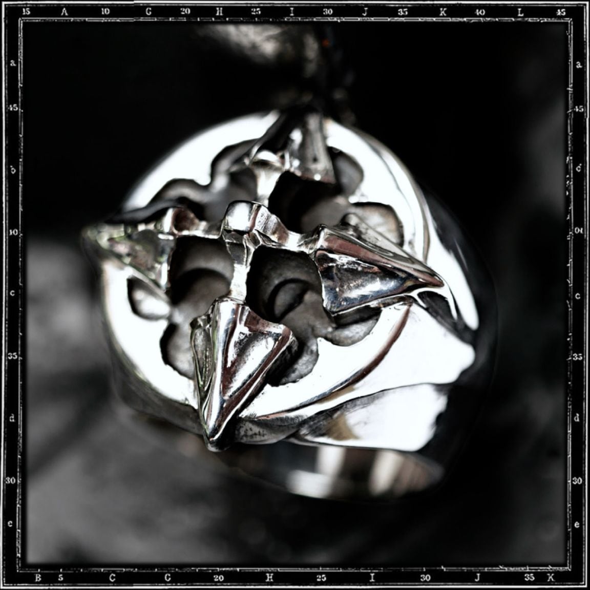HEAVY SIGNET TUDOR CROSS RING
