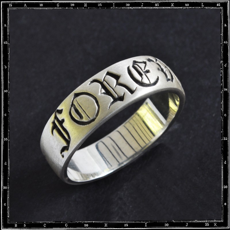 FOREVER BAND RING