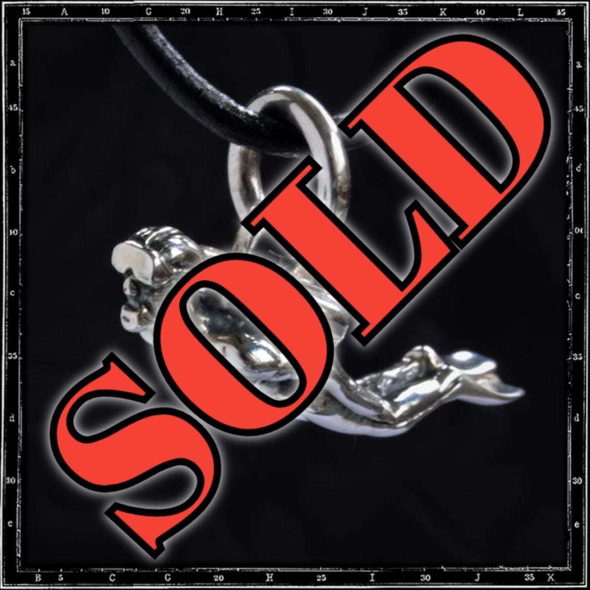 DIVER PENDANT
