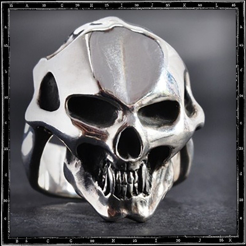 CARCASS SKULL RING