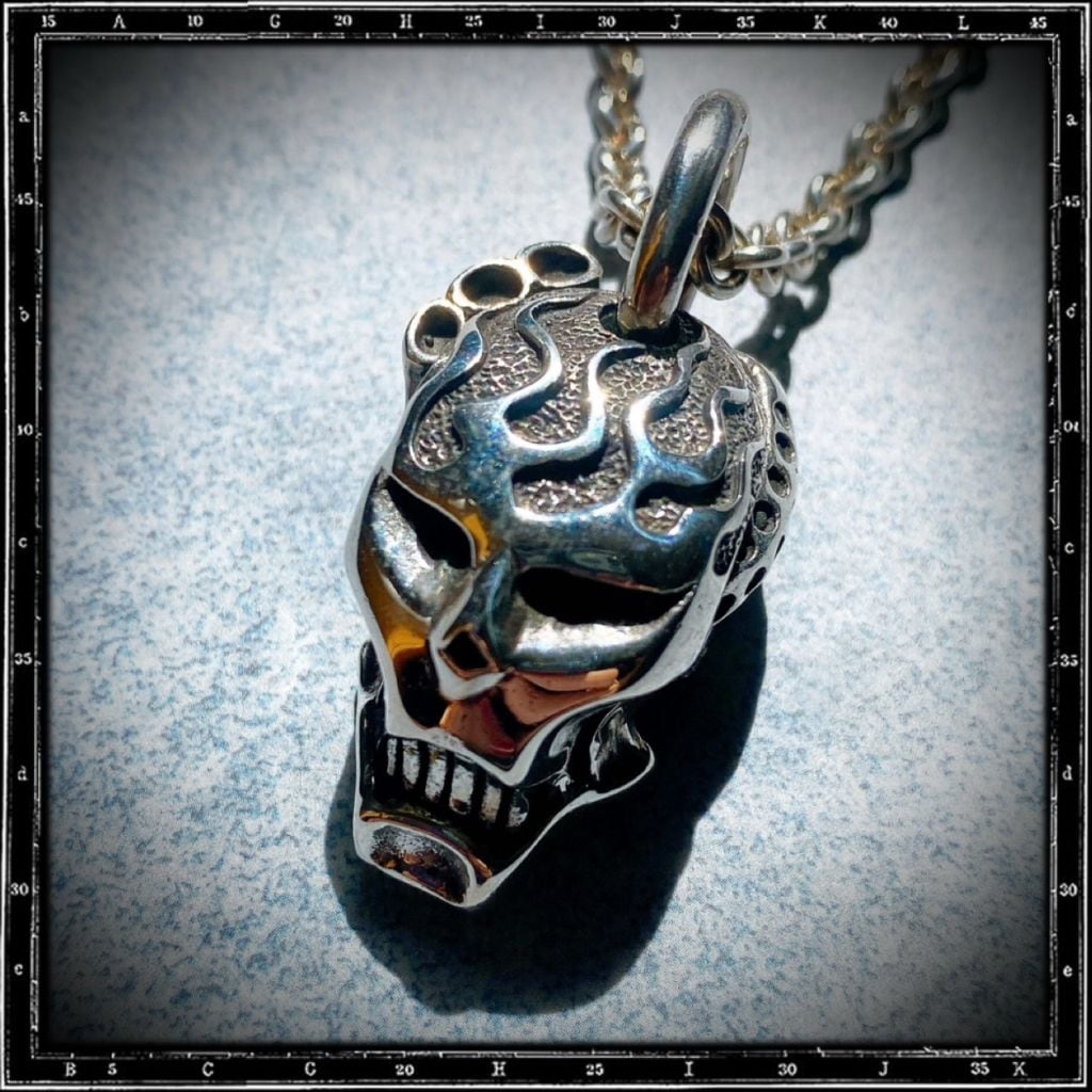 HOT ROD SKULL PENDANT