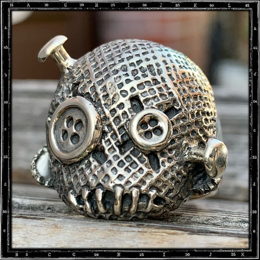VOODOO RAG DOLL RING