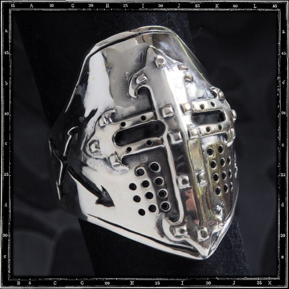 KNIGHT'S TEMPLAR HELMET RING