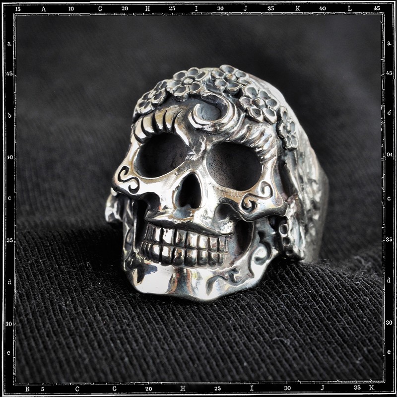 LA MUERTA MEXICAN SKULL RING