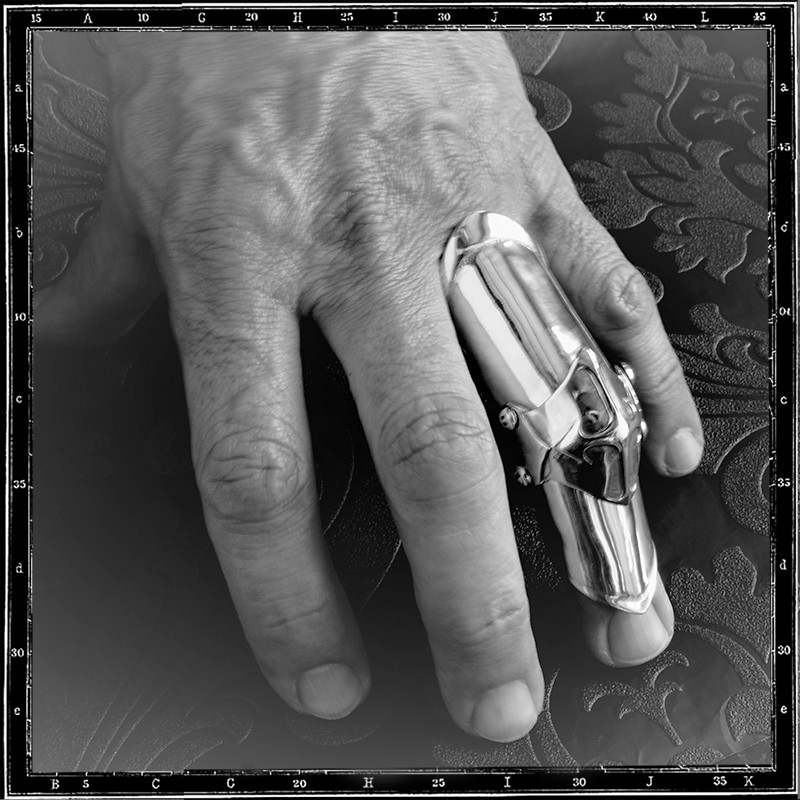 ARMOUR RING - LARGE / JP24 ONLY