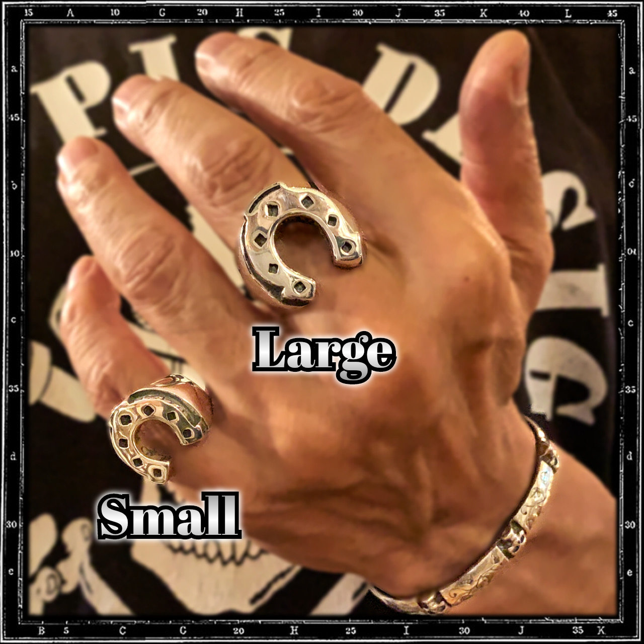 HORSESHOE RING - LARGE