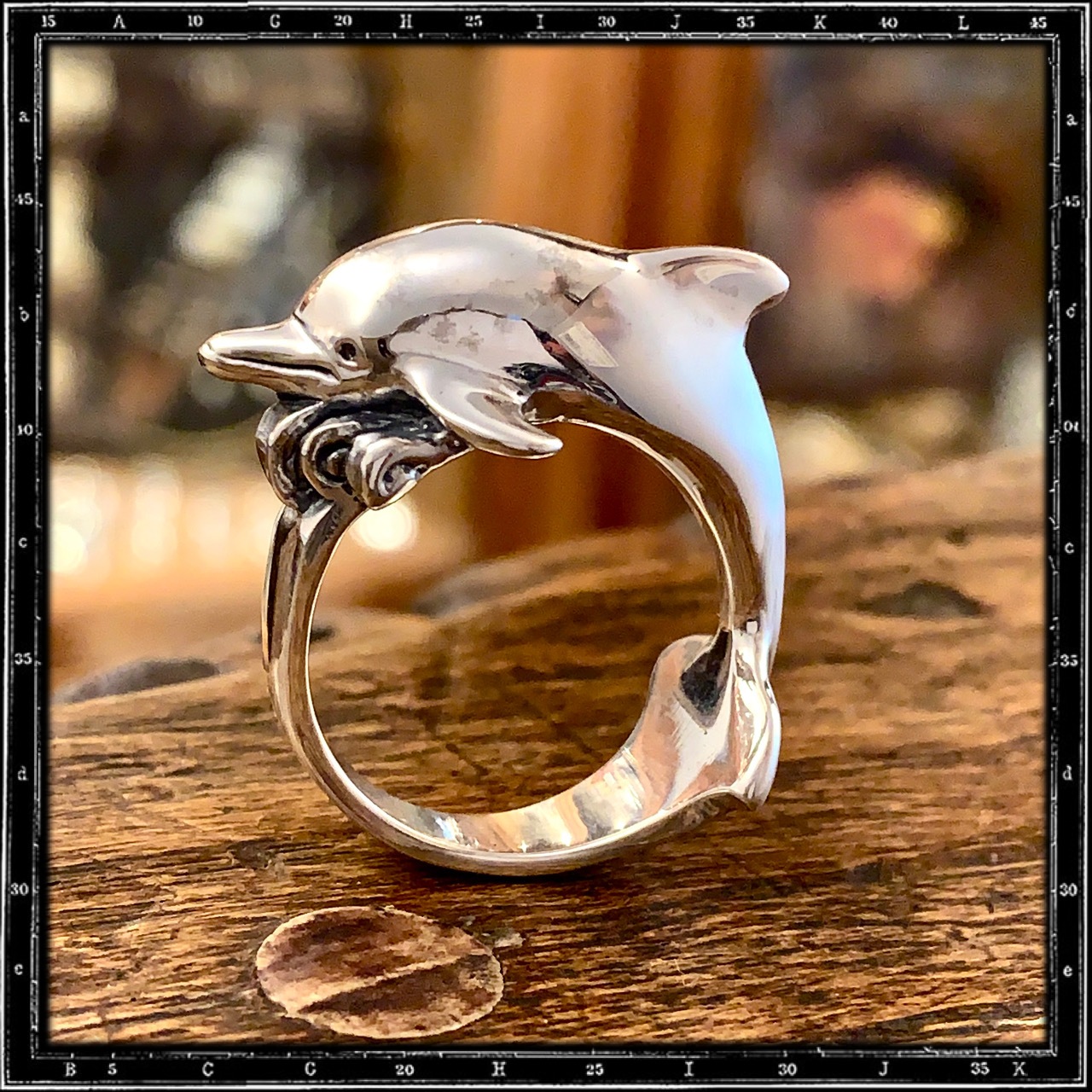 3D DOLPHIN RING