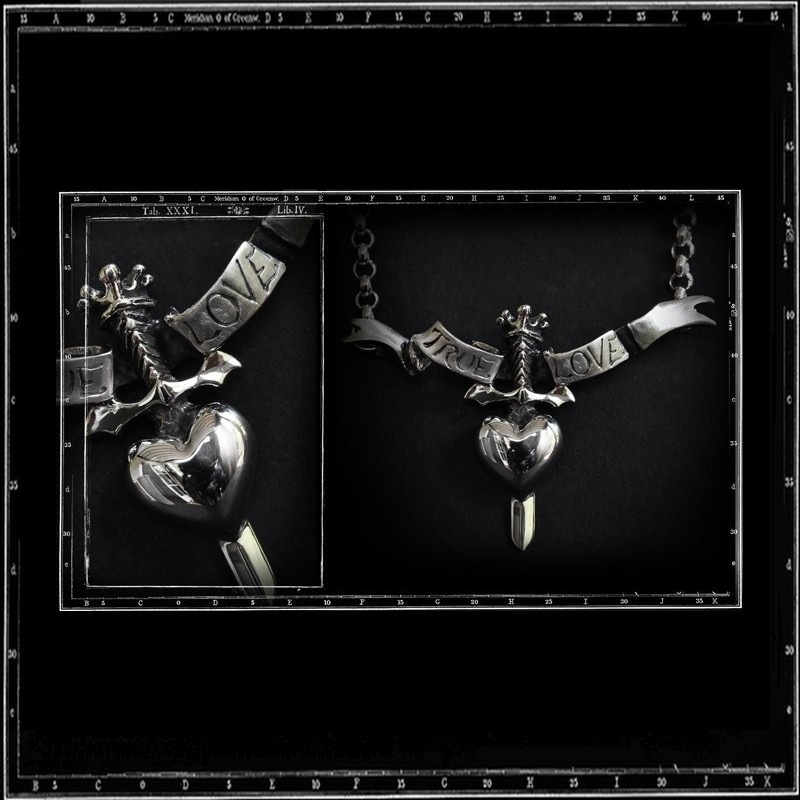 TRUE LOVE NECKLACE