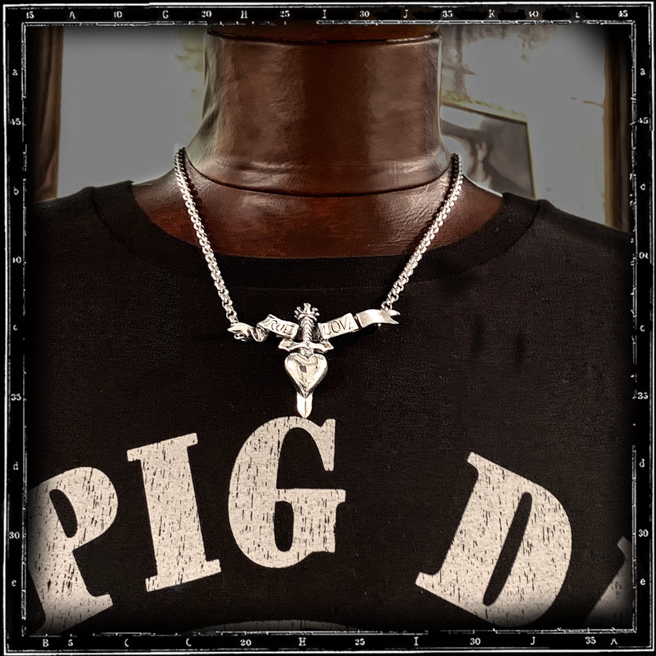 TRUE LOVE NECKLACE