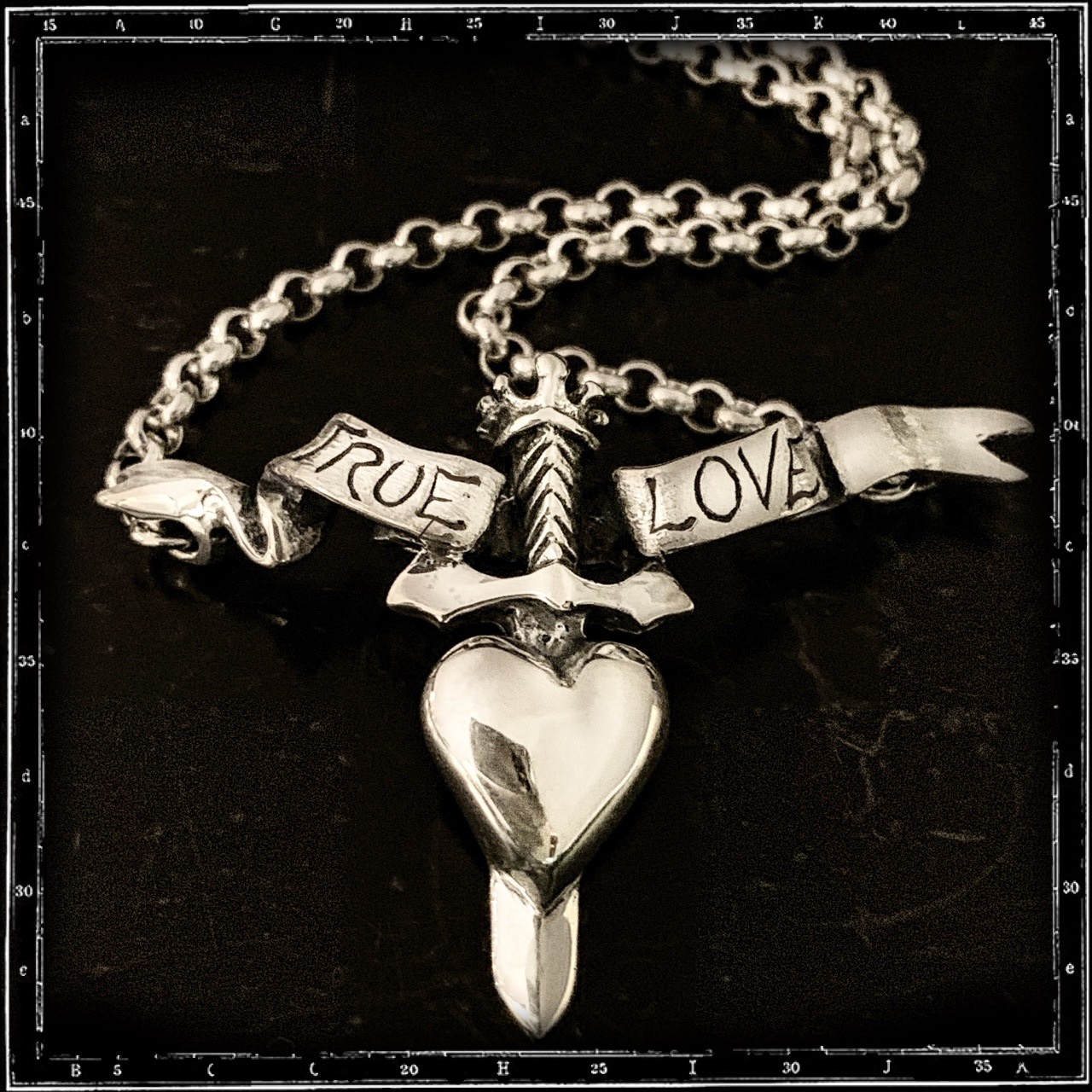 TRUE LOVE NECKLACE