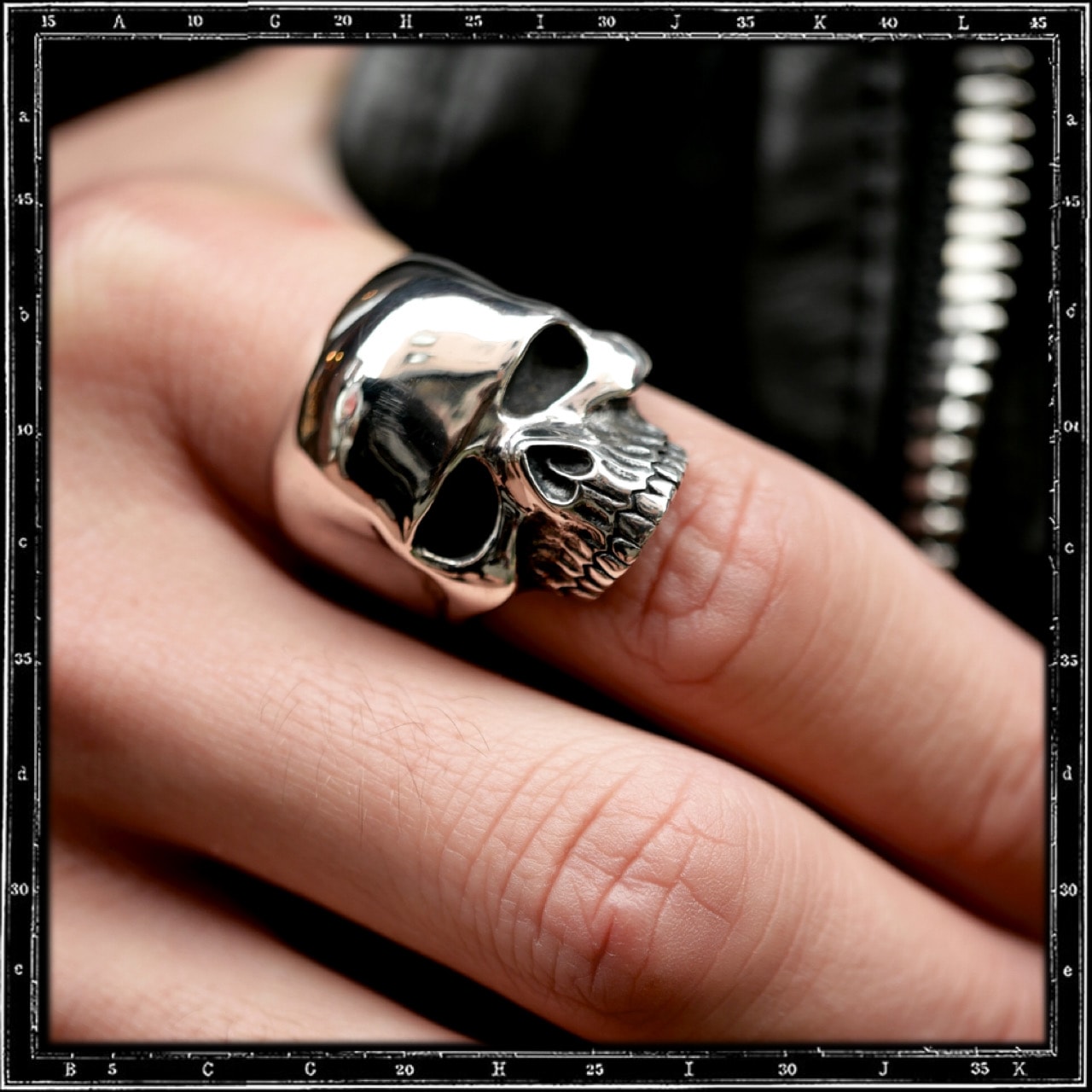 EXILE SKULL RING - 25TH ANNIVERSARY LIMITED EDITION | クレイジー