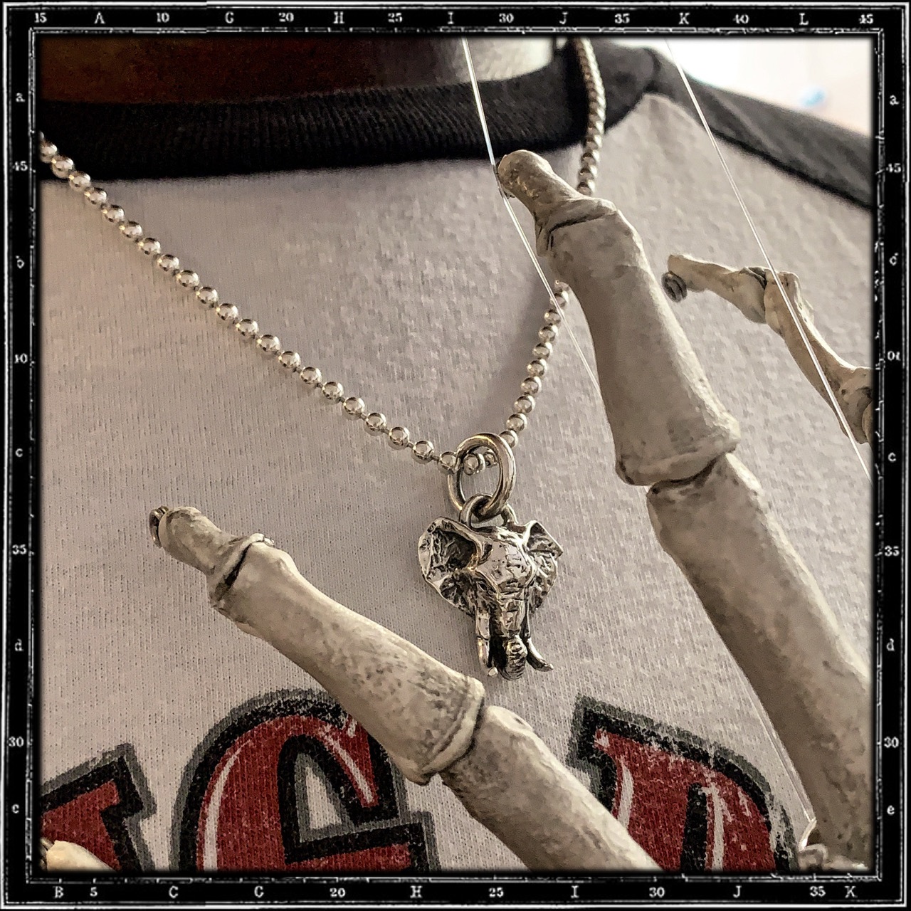 ELEPHANT PENDANT - SMALL