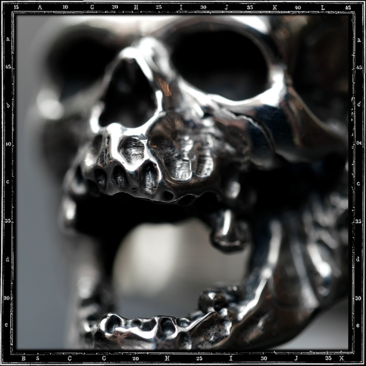 PLAGUE SKULL RING | クレイジーピッグ公式オンラインストア リング