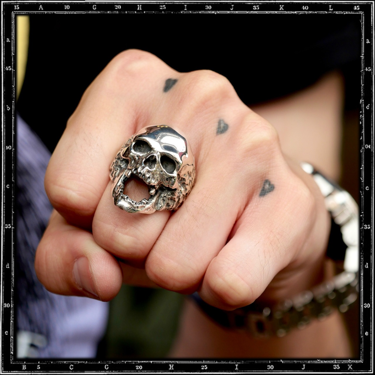 PLAGUE SKULL RING